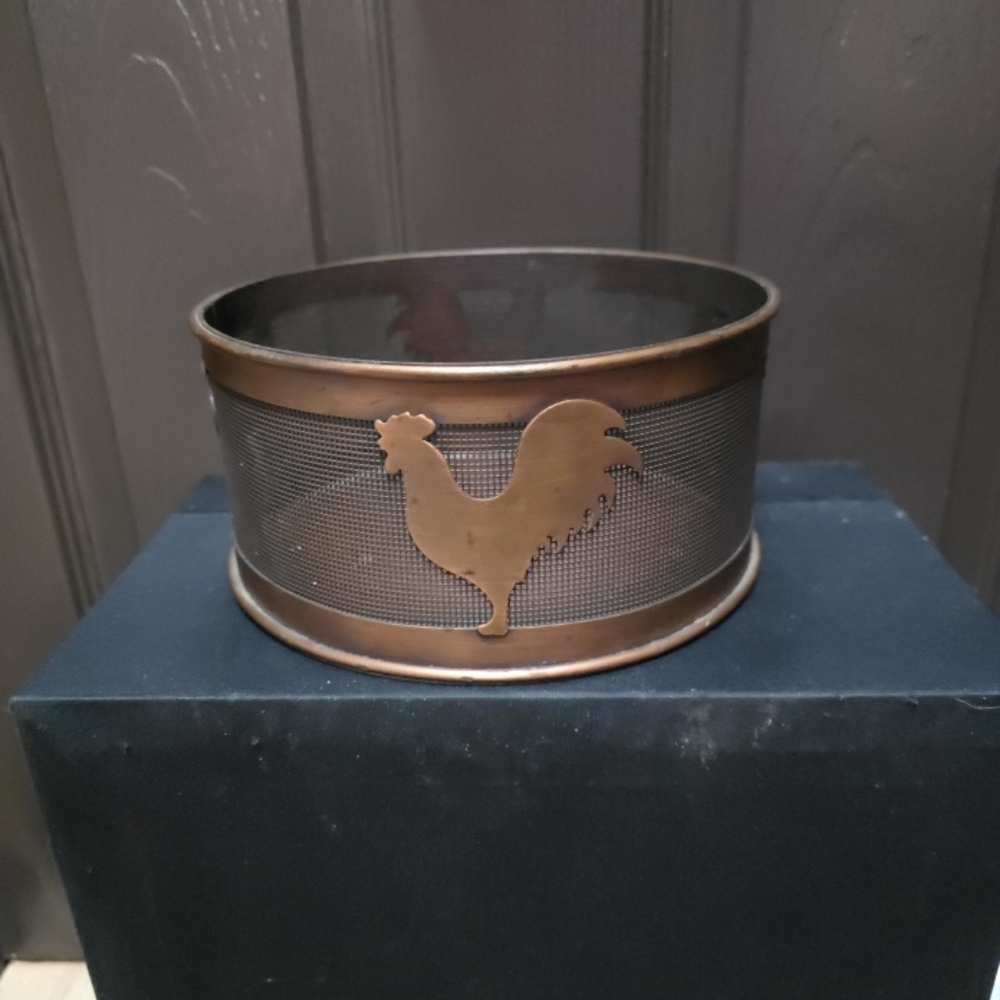 Rustic Copper Wire Rooster Mesh Bread Basket Decor